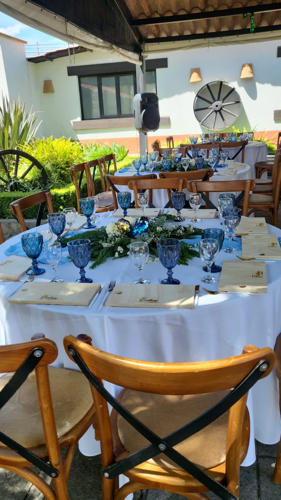 Mesa redonda plegable