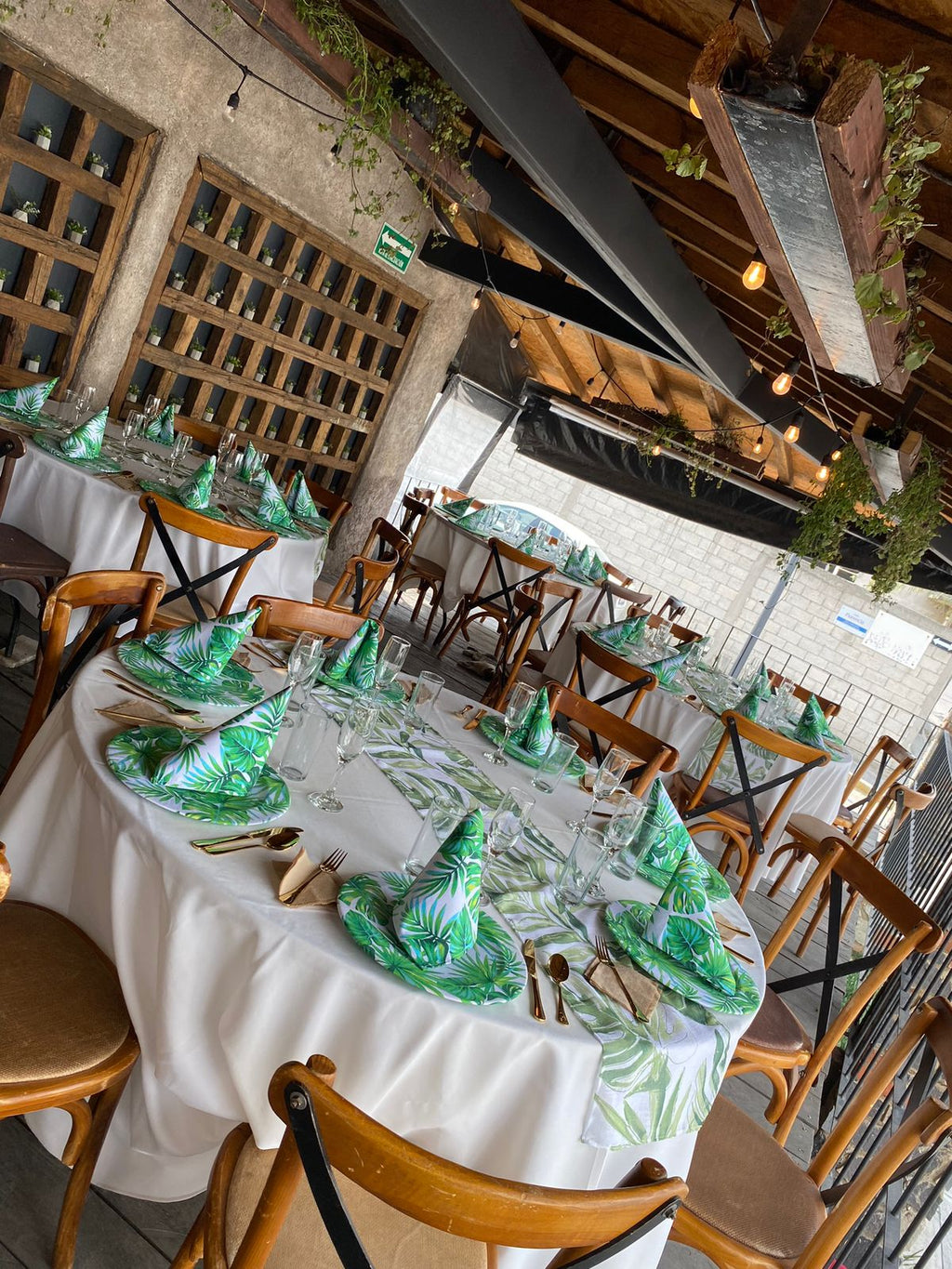 Mesa redonda plegable