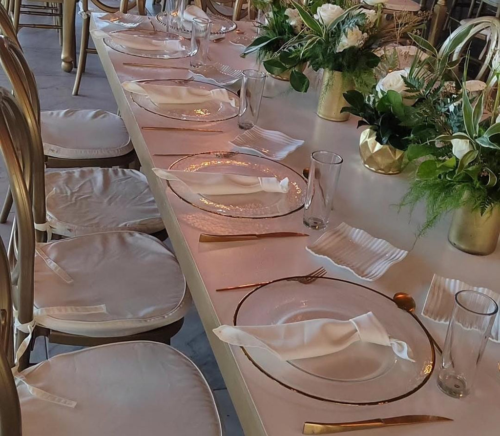 Transparente con filo dorado